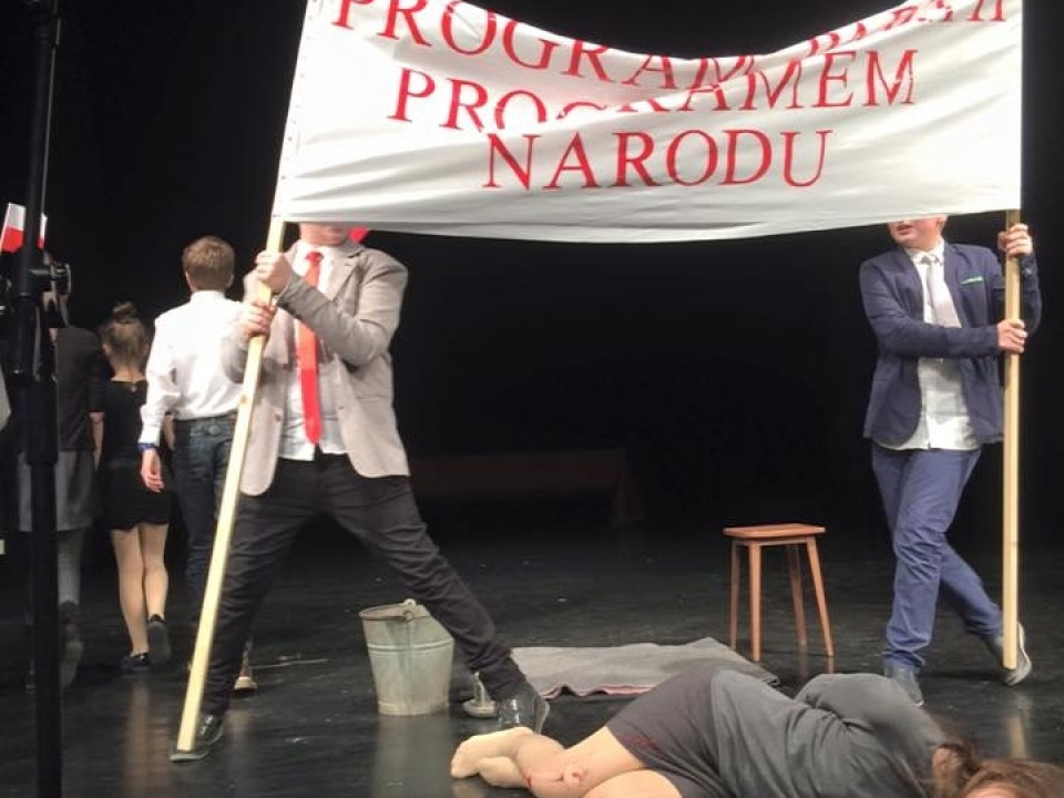 SP 1 Sopot w Teatrze Miejskim w Gdyni