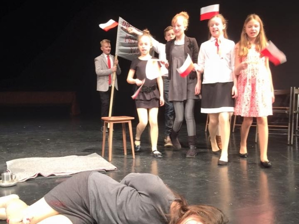 SP 1 Sopot w Teatrze Miejskim w Gdyni