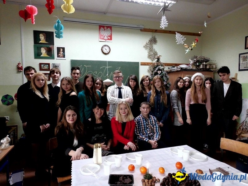 G 10 - Wigilie Klasowe i Wigilia dla nauczycieli i pracowników szkoły
