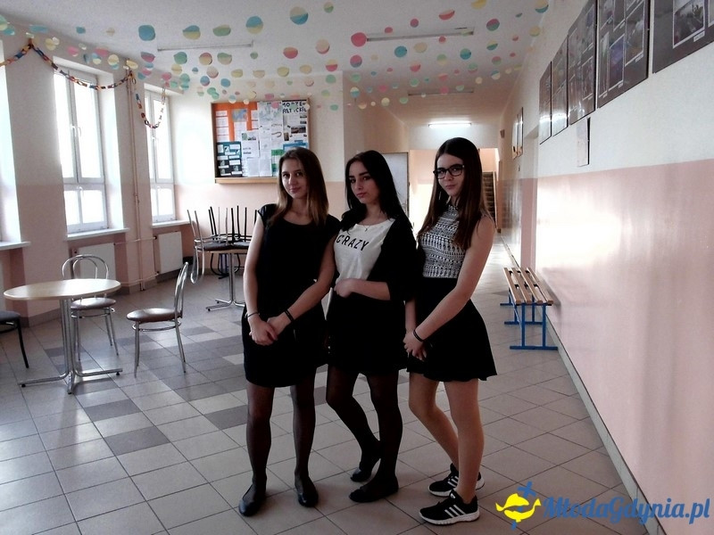 G 10 - Wigilie Klasowe i Wigilia dla nauczycieli i pracowników szkoły