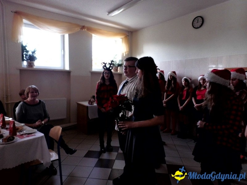 G 10 - Wigilie Klasowe i Wigilia dla nauczycieli i pracowników szkoły