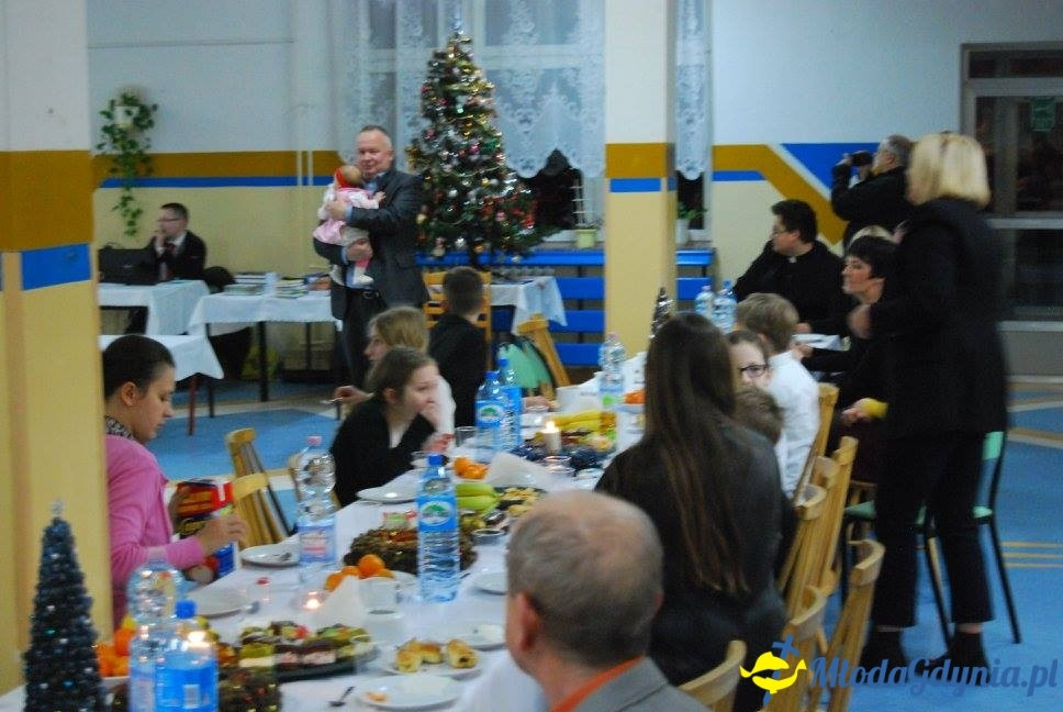 Spotkanie wigilijne mieszkańców dzielnicy Dąbrowa