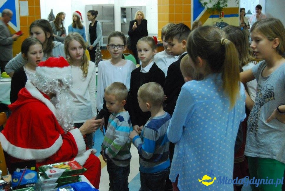 Spotkanie wigilijne mieszkańców dzielnicy Dąbrowa