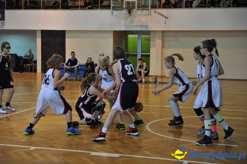 Turniej Mikołajkowy U-12 Kobiet