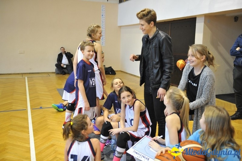 Turniej Mikołajkowy U-12 Kobiet