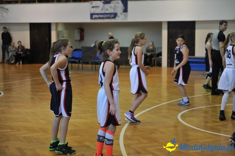 Turniej Mikołajkowy U-12 Kobiet