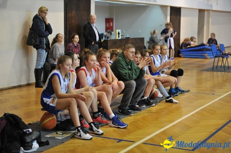 Turniej Mikołajkowy U-12 Kobiet