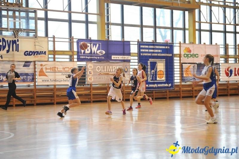 Turniej Mikołajkowy U-12 Kobiet