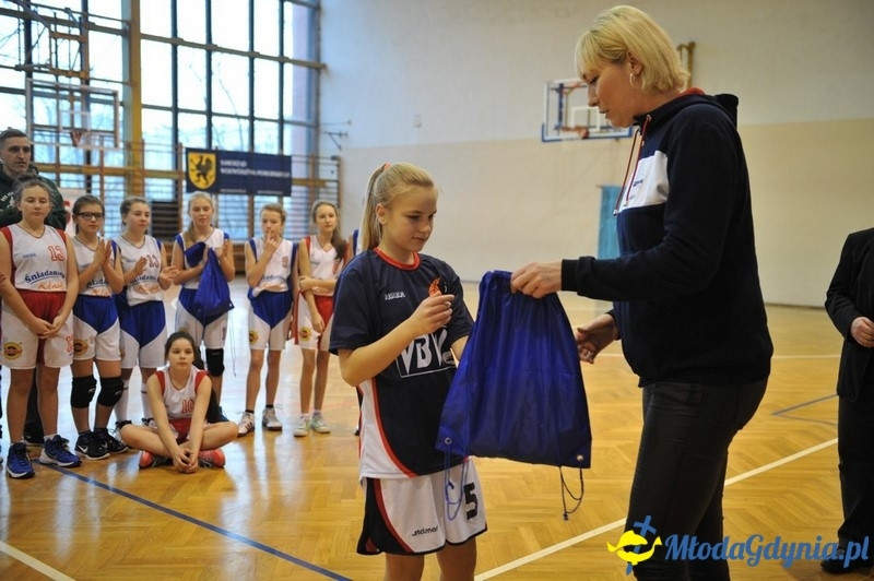 Turniej Mikołajkowy U-12 Kobiet