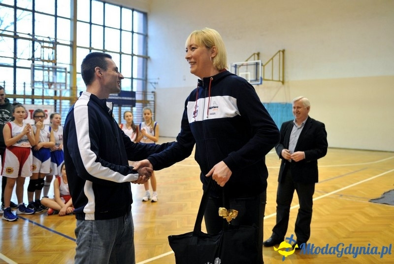 Turniej Mikołajkowy U-12 Kobiet