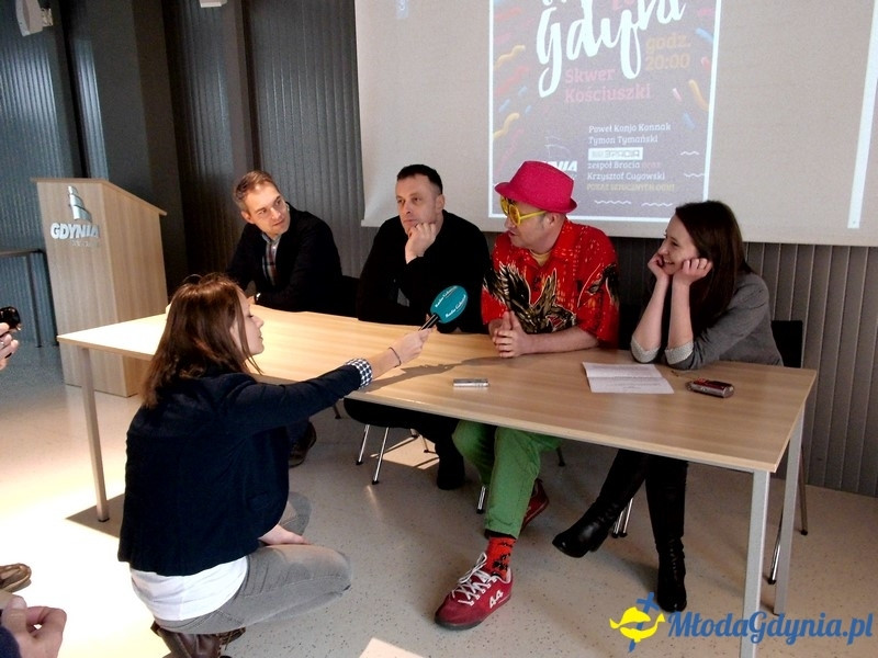 Konferencja prasowa poświęcona przygotowaniom do gdyńskiego Sylwestra.