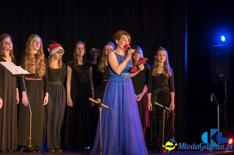 Mała Gdyńska Filharmonia - Świąteczna gwiazdka na wiele głosów