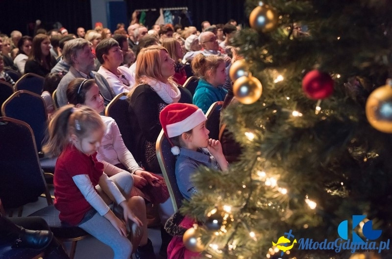 Mała Gdyńska Filharmonia - Świąteczna gwiazdka na wiele głosów