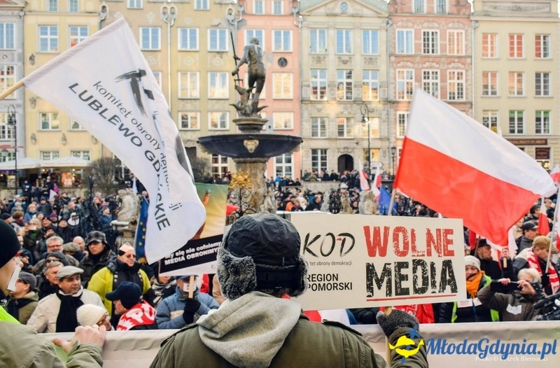Wolne media - Demonstracja w obronie mediów publicznych