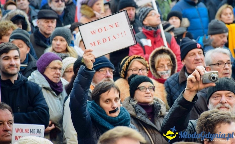 Wolne media - Demonstracja w obronie mediów publicznych
