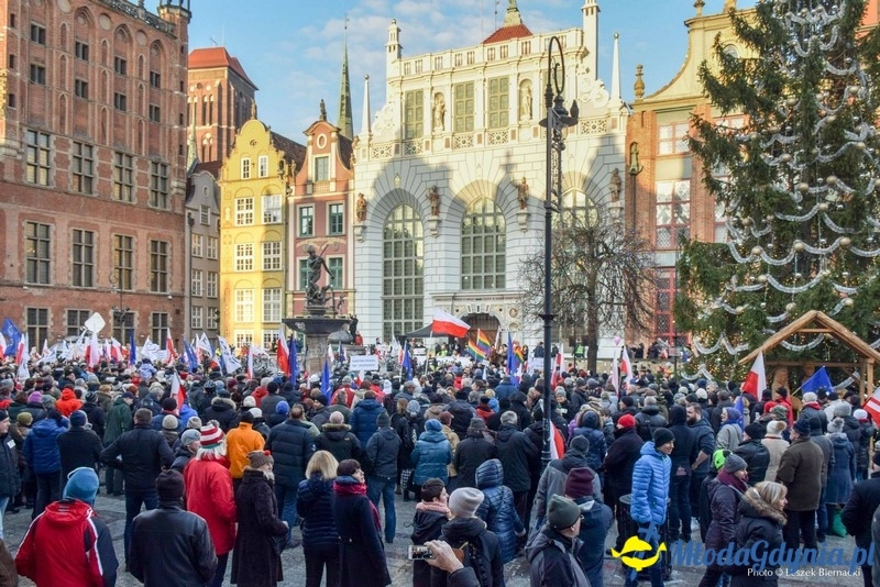 Wolne media - Demonstracja w obronie mediów publicznych