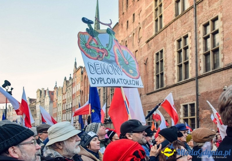 Wolne media - Demonstracja w obronie mediów publicznych