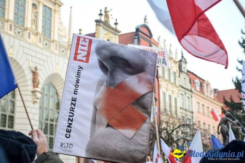 Wolne media - Demonstracja w obronie mediów publicznych