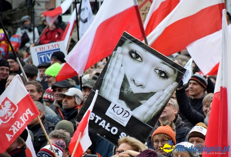 Wolne media - Demonstracja w obronie mediów publicznych