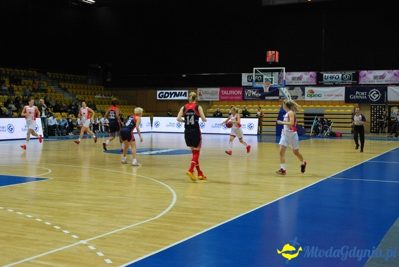 Basket Gdynia - Olimpia Grodno 09.01.16 (II)