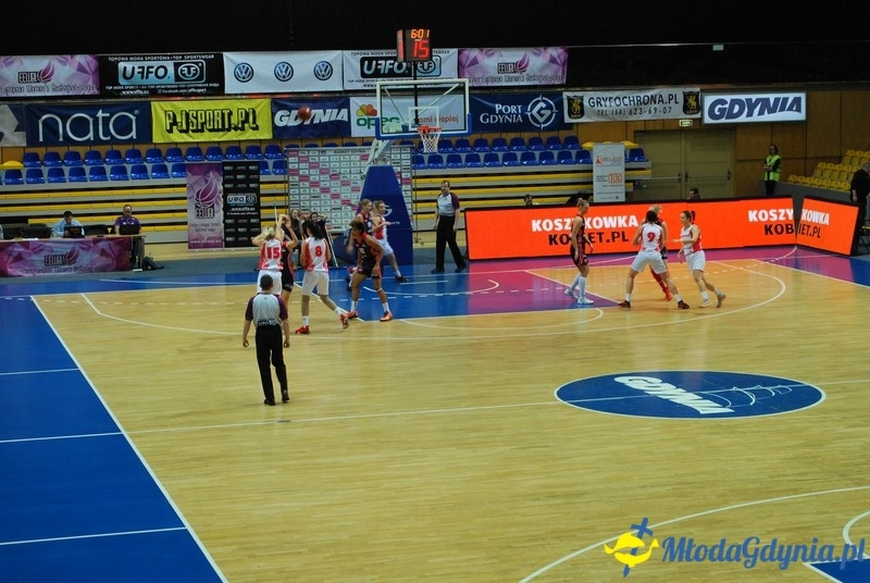 Basket Gdynia - Olimpia Grodno 09.01.16 (II)