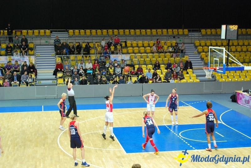 Basket Gdynia - Olimpia Grodno 09.01.16 (II)