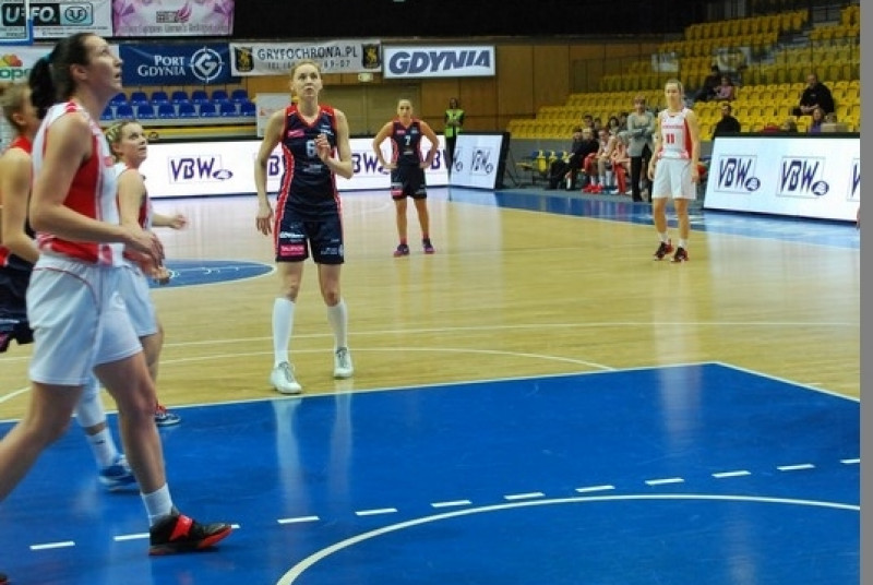 Basket Gdynia - Olimpia Grodno 09.01.16 (II)