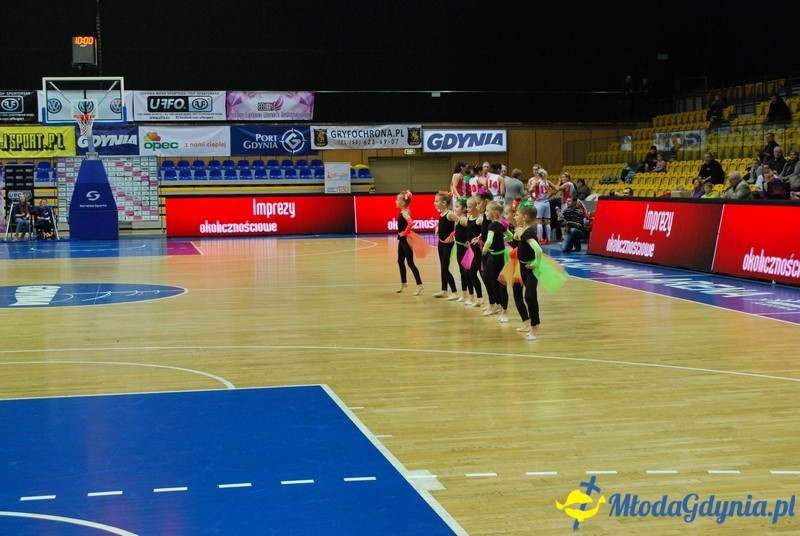 Basket Gdynia - Olimpia Grodno 09.01.16 (II)