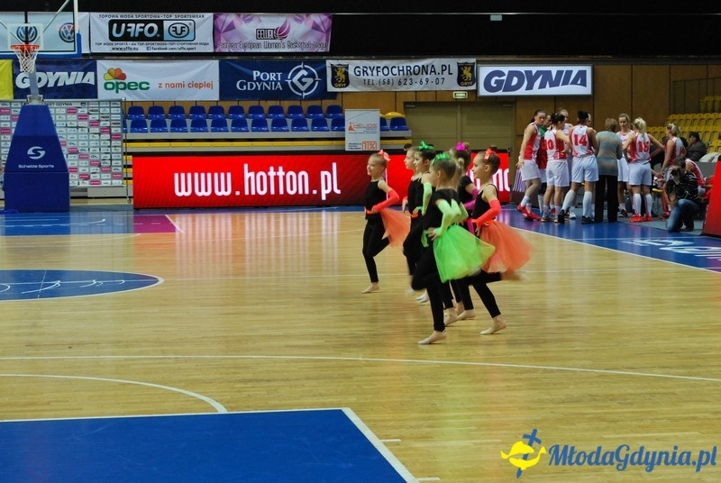 Basket Gdynia - Olimpia Grodno 09.01.16 (II)