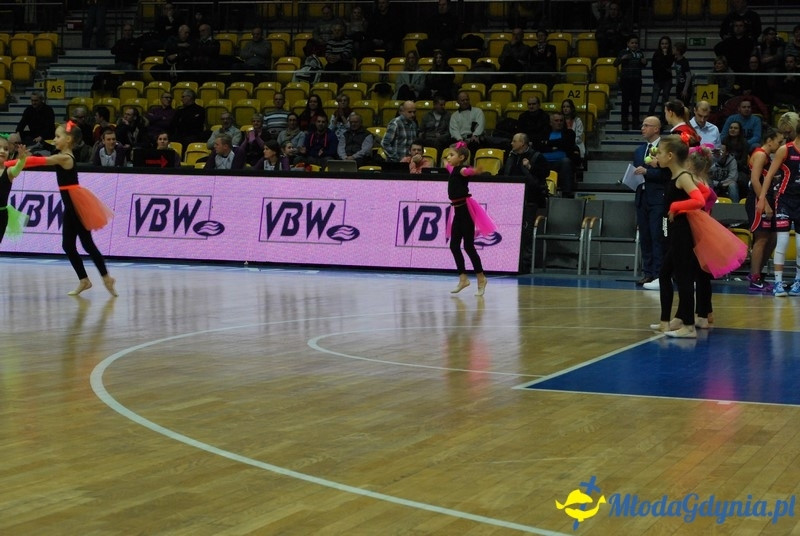 Basket Gdynia - Olimpia Grodno 09.01.16 (II)