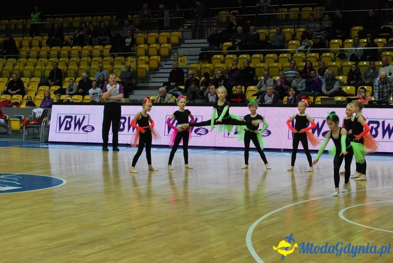 Basket Gdynia - Olimpia Grodno 09.01.16 (II)