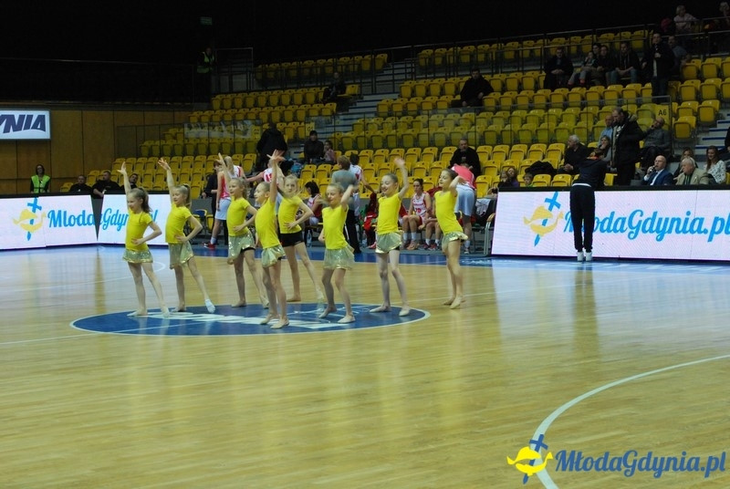 Basket Gdynia - Olimpia Grodno 09.01.16 (II)