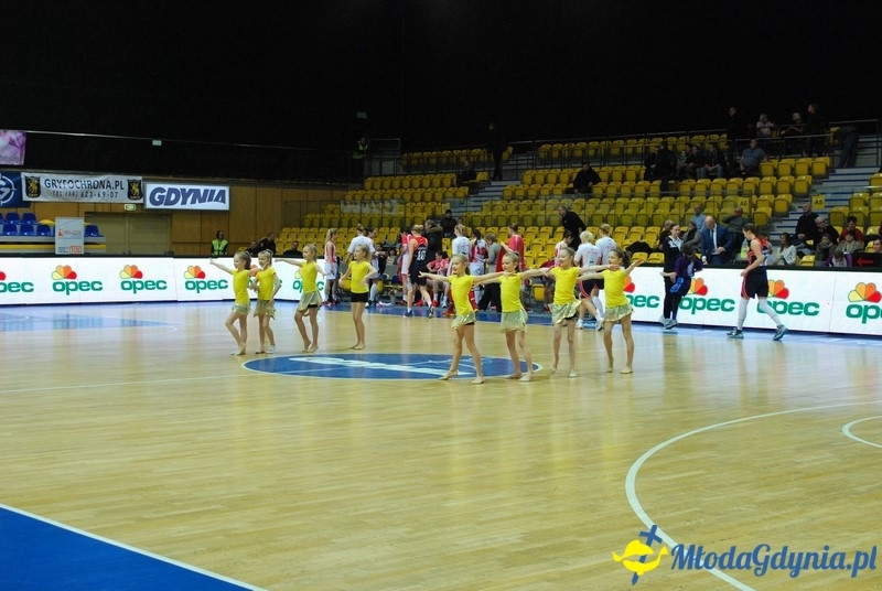 Basket Gdynia - Olimpia Grodno 09.01.16 (II)