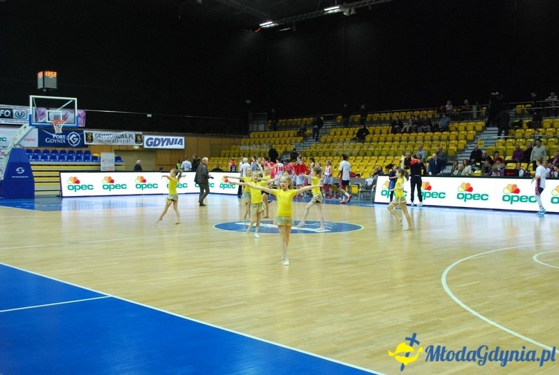 Basket Gdynia - Olimpia Grodno 09.01.16 (II)