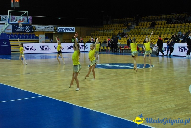 Basket Gdynia - Olimpia Grodno 09.01.16 (II)