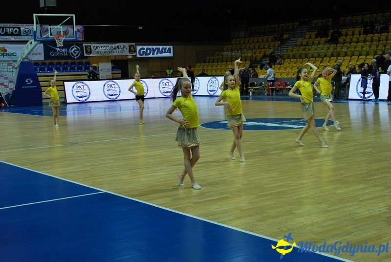 Basket Gdynia - Olimpia Grodno 09.01.16 (II)