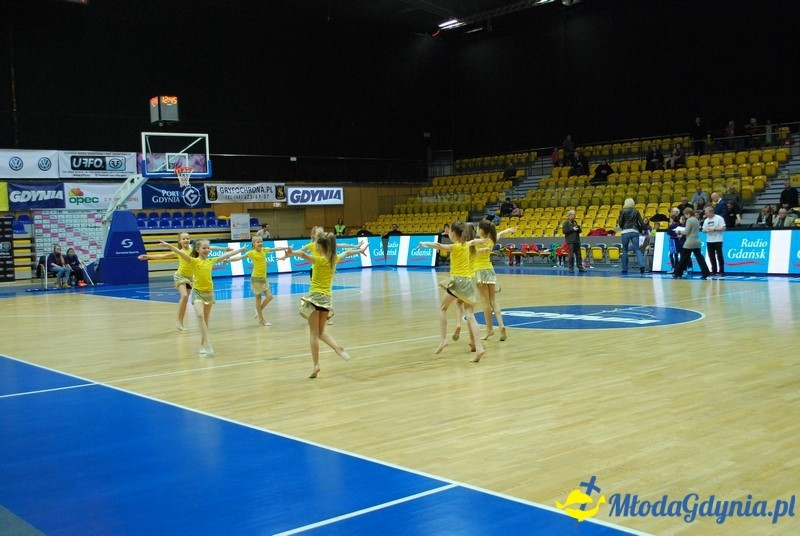 Basket Gdynia - Olimpia Grodno 09.01.16 (II)