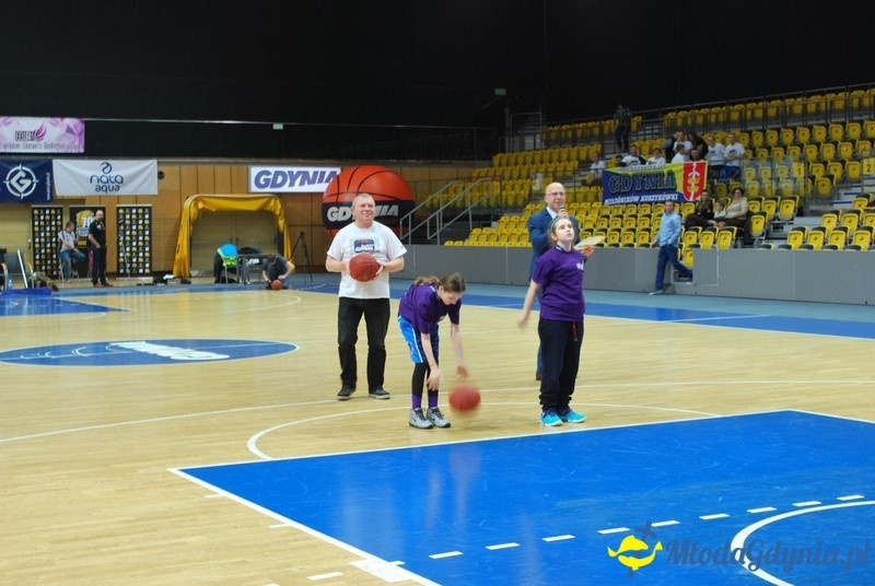 Basket Gdynia - Olimpia Grodno 09.01.16 (II)