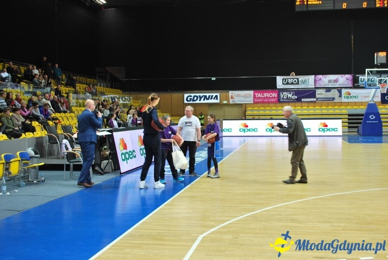 Basket Gdynia - Olimpia Grodno 09.01.16 (II)
