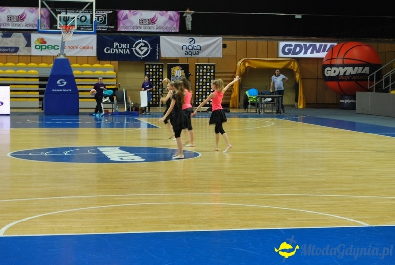 Basket Gdynia - Olimpia Grodno 09.01.16 (II)