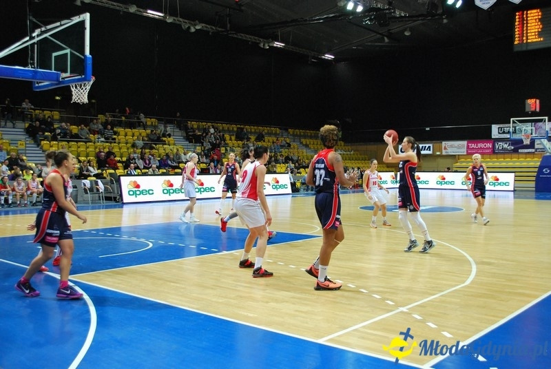Basket Gdynia - Olimpia Grodno 09.01.16 (II)