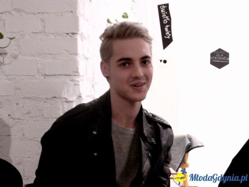  Spotkanie z autorkami książki 