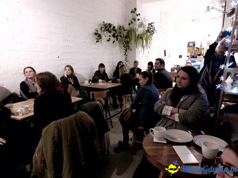  Spotkanie z autorkami książki 