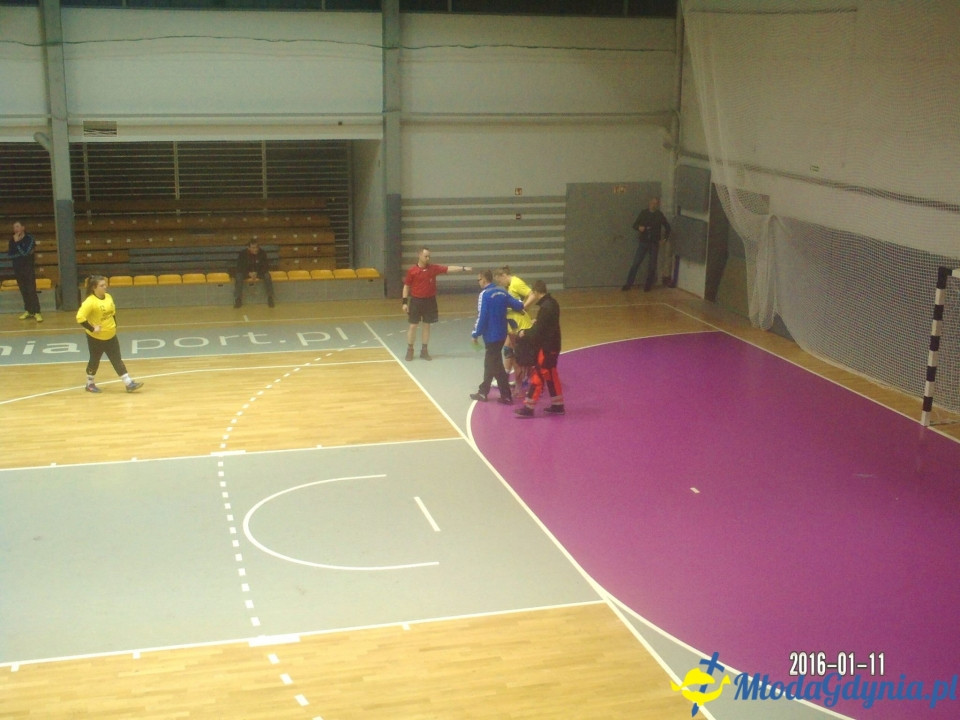 Vistal Gdynia Juniorki Młodsze-MTS Kwidzyn 23:20 (14:6)