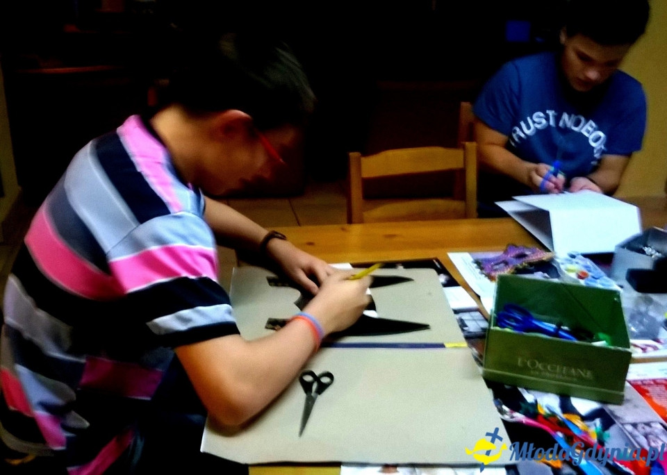 ŁAJBA - Karnawałowo - maskowo w grupie starszej