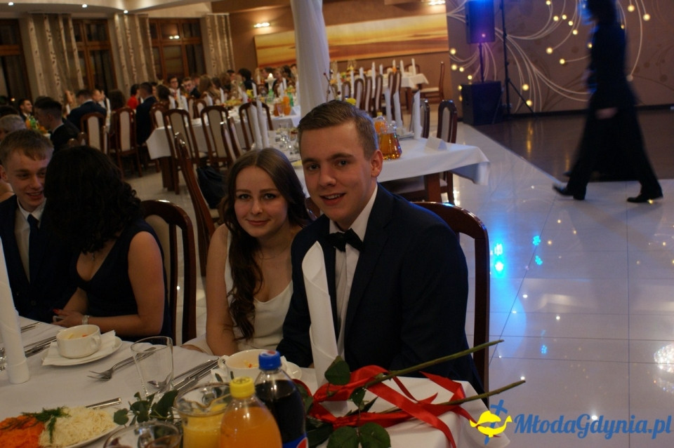 Studniówka uczniów ZSCHiE 2016