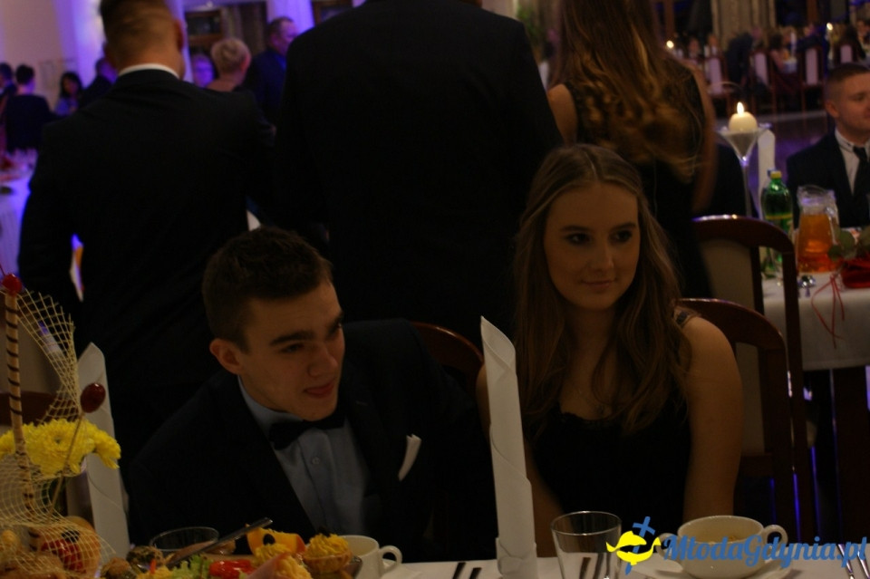 Studniówka uczniów ZSCHiE 2016