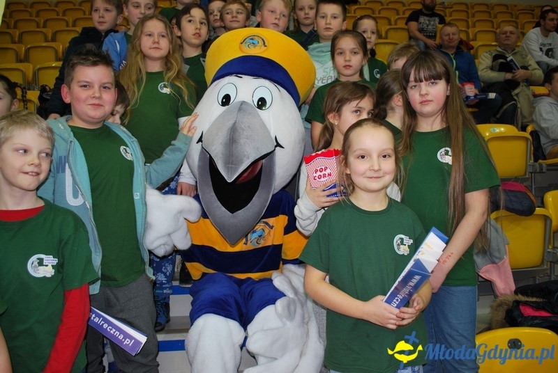 Vistal - Kościerzyna (II) 34:22