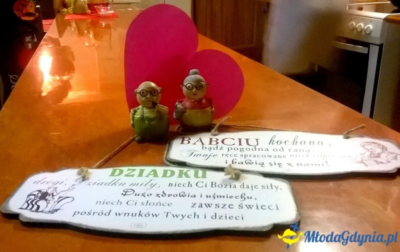 ŁAJBA - WARSZTATY RĘKODZIEŁA DLA SENIORÓW