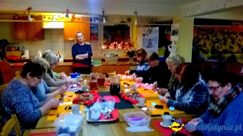 ŁAJBA - WARSZTATY RĘKODZIEŁA DLA SENIORÓW